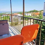 Lela Apartman Liznjan